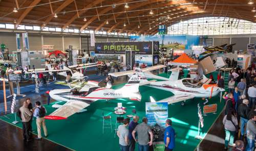 AERO Friedrichshafen 2015 generates new impulses